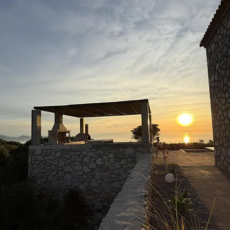 Villa Izel