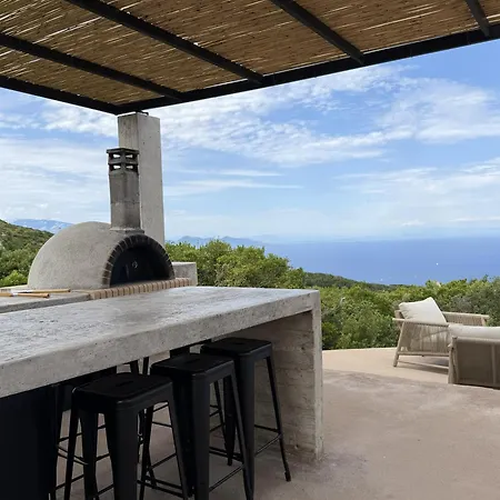 Izel Villa *